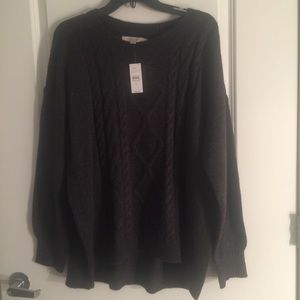 GREY CABLE KNIT SWEATER